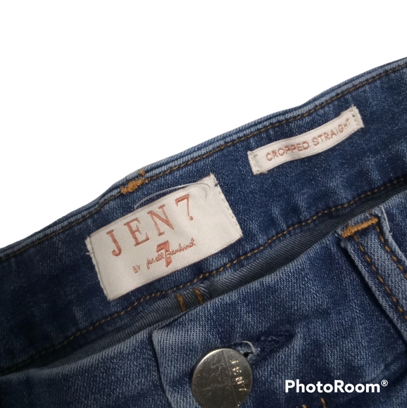 Jen 7 Cropped Straight Factory Whiskering Frayed Ankle Jean Size 8 - Picture 4 of 10